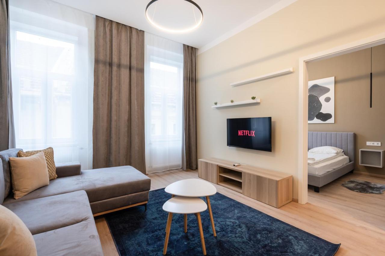 N36- Boutique Apartments, Best Location, By Bqa Будапеща Екстериор снимка