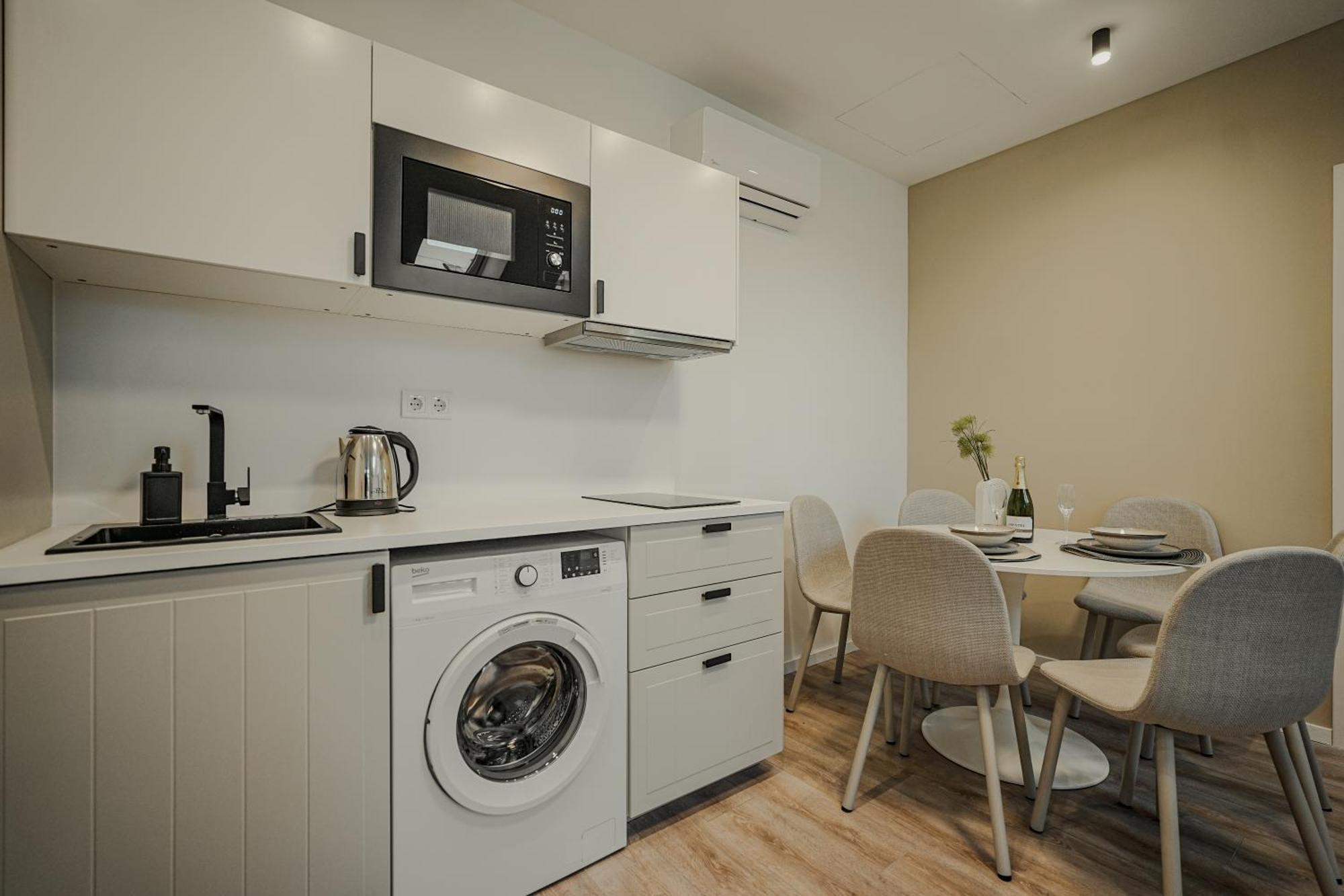N36- Boutique Apartments, Best Location, By Bqa Будапеща Екстериор снимка